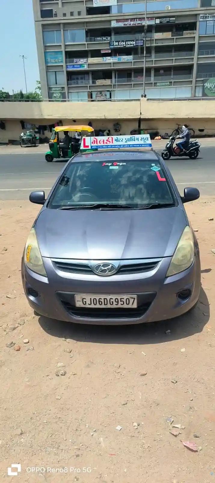 Meldi Motor Driving School